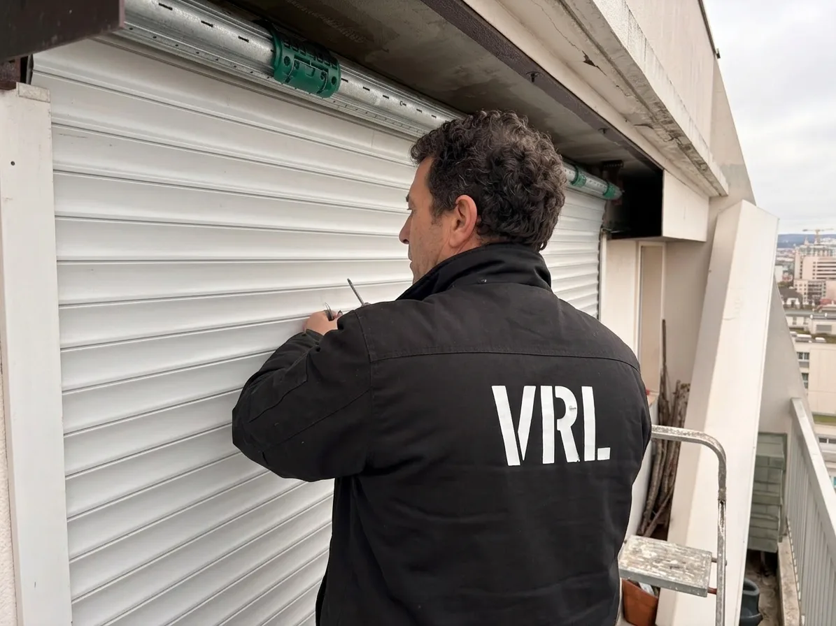 entretenir ses volets roulants pour éviter les pannes